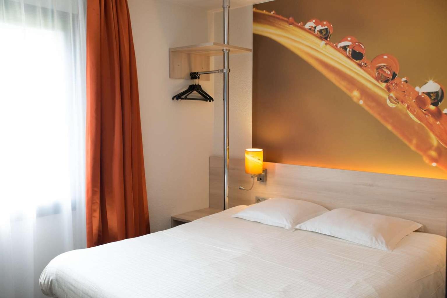 Brit Hotel Essentiel De Гранвиль Экстерьер фото