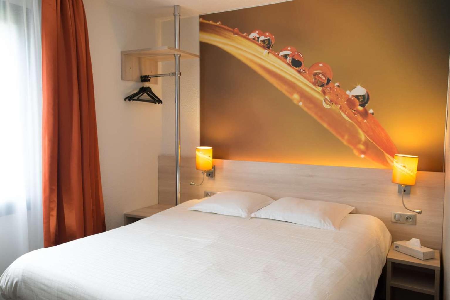 Brit Hotel Essentiel De Гранвиль Экстерьер фото