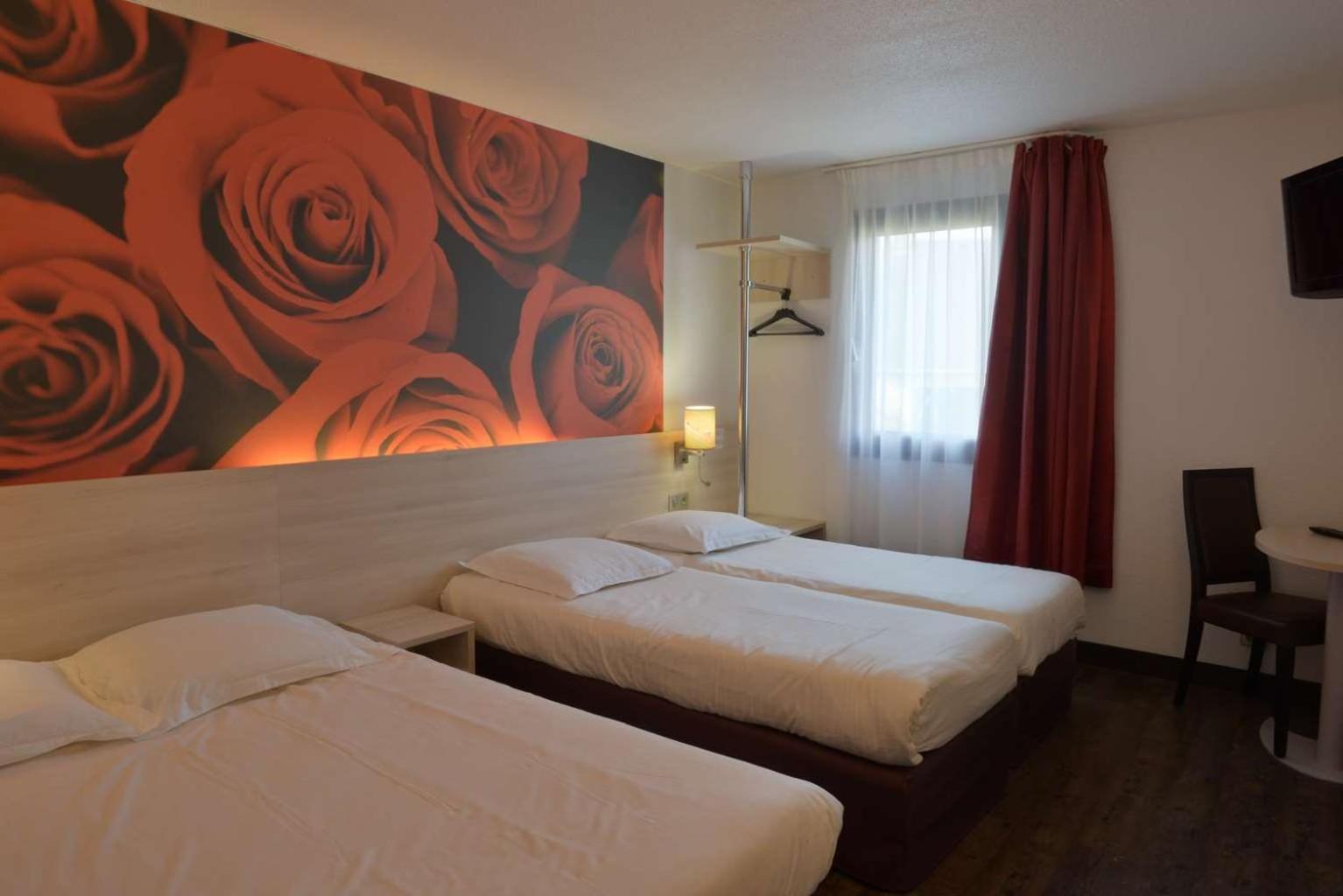 Brit Hotel Essentiel De Гранвиль Экстерьер фото