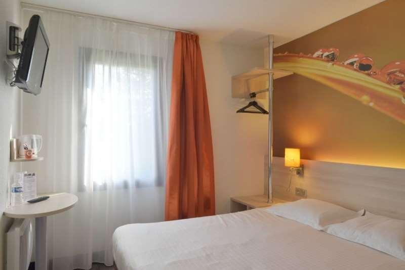 Brit Hotel Essentiel De Гранвиль Номер фото