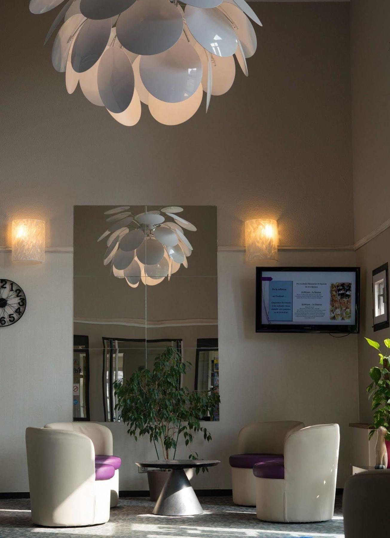 Brit Hotel Essentiel De Гранвиль Экстерьер фото