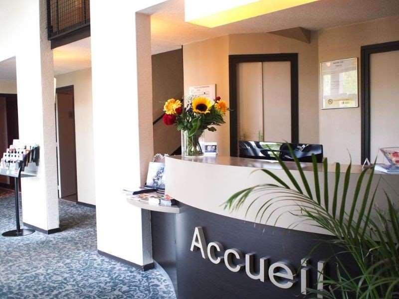 Brit Hotel Essentiel De Гранвиль Удобства фото